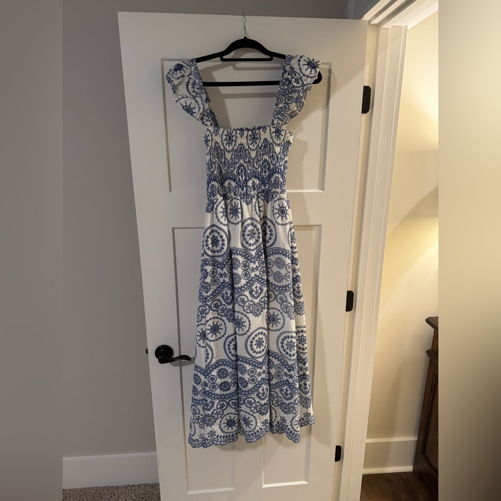 Avara Blue and White Midi Dress